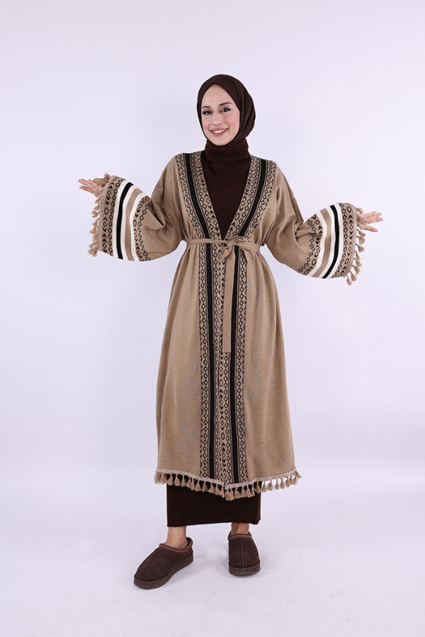 12675 Etnik İşlemeli Triko Kimono Vizon - 1