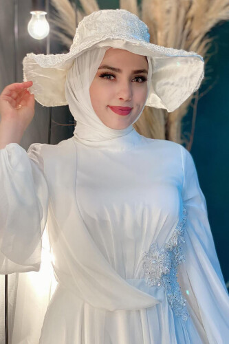 2049 Jan Jan Shawl Ecru - Bym Fashion