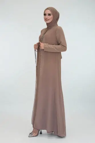 Pelerinli Ön Kısım İşleme Detay Şallı Elbise 3868 Vizon - Bym Fashion (1)