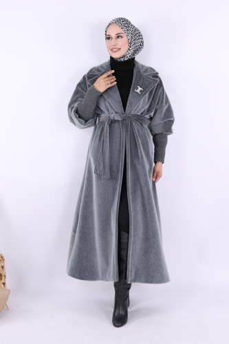 Bel Kuşaklı Yaka Taş Broş Detaylı Uzun Kaban 7923 Gri - Bym Fashion