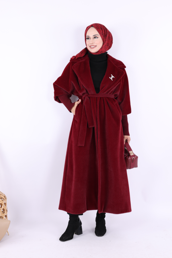 Bel Kuşaklı Yaka Taş Broş Detaylı Uzun Kaban 7923 Bordo - 1
