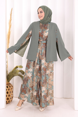 سترة ذات مظهر مستقيم وأكمام كيب 7666 Mint - 6